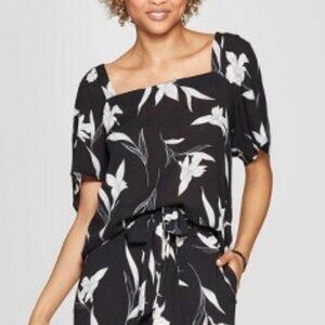 A New Day Top Floral Black White Square Neck NWT